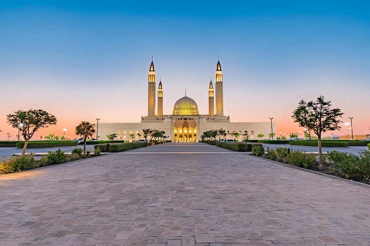 Sultan Qaboos Grand Mosque